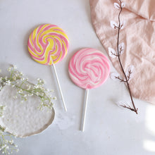 Load image into Gallery viewer, Sweets Duo Lollipop Set
